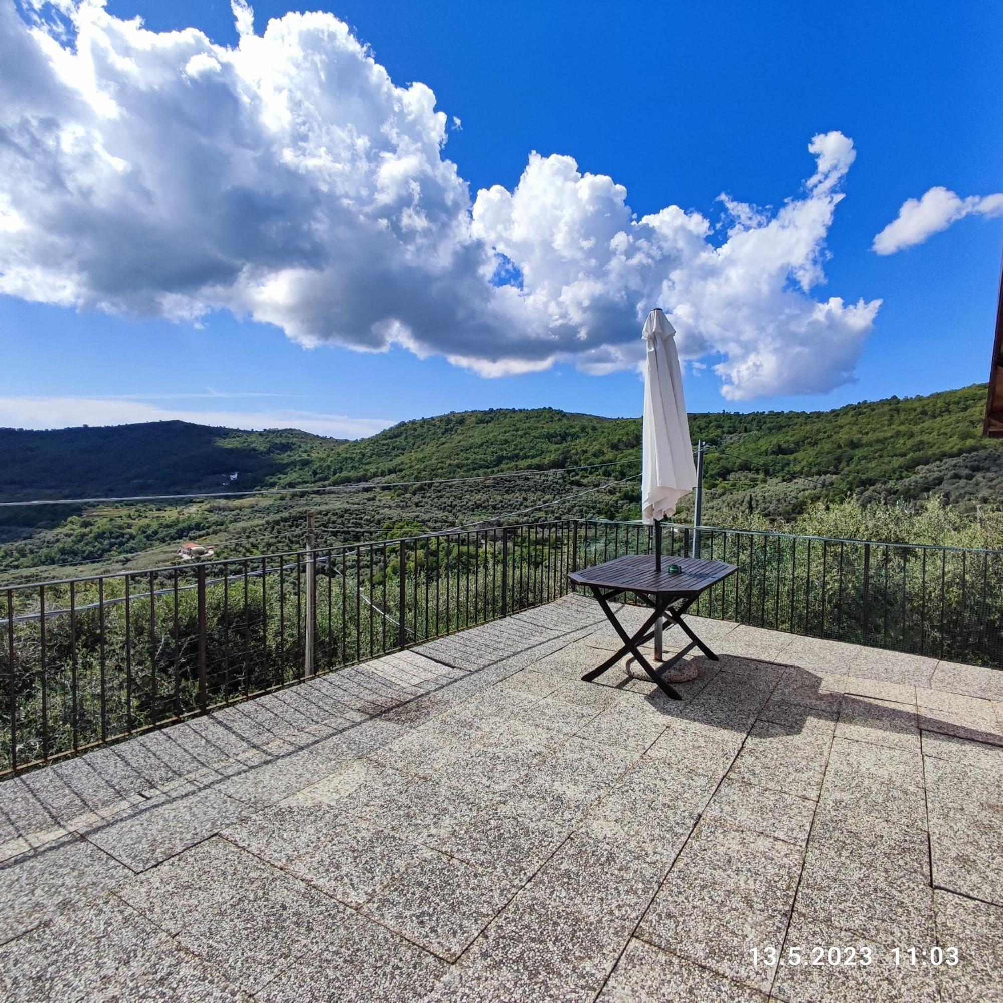 Villa Berio Due - Tuija Villa Viani Exterior foto